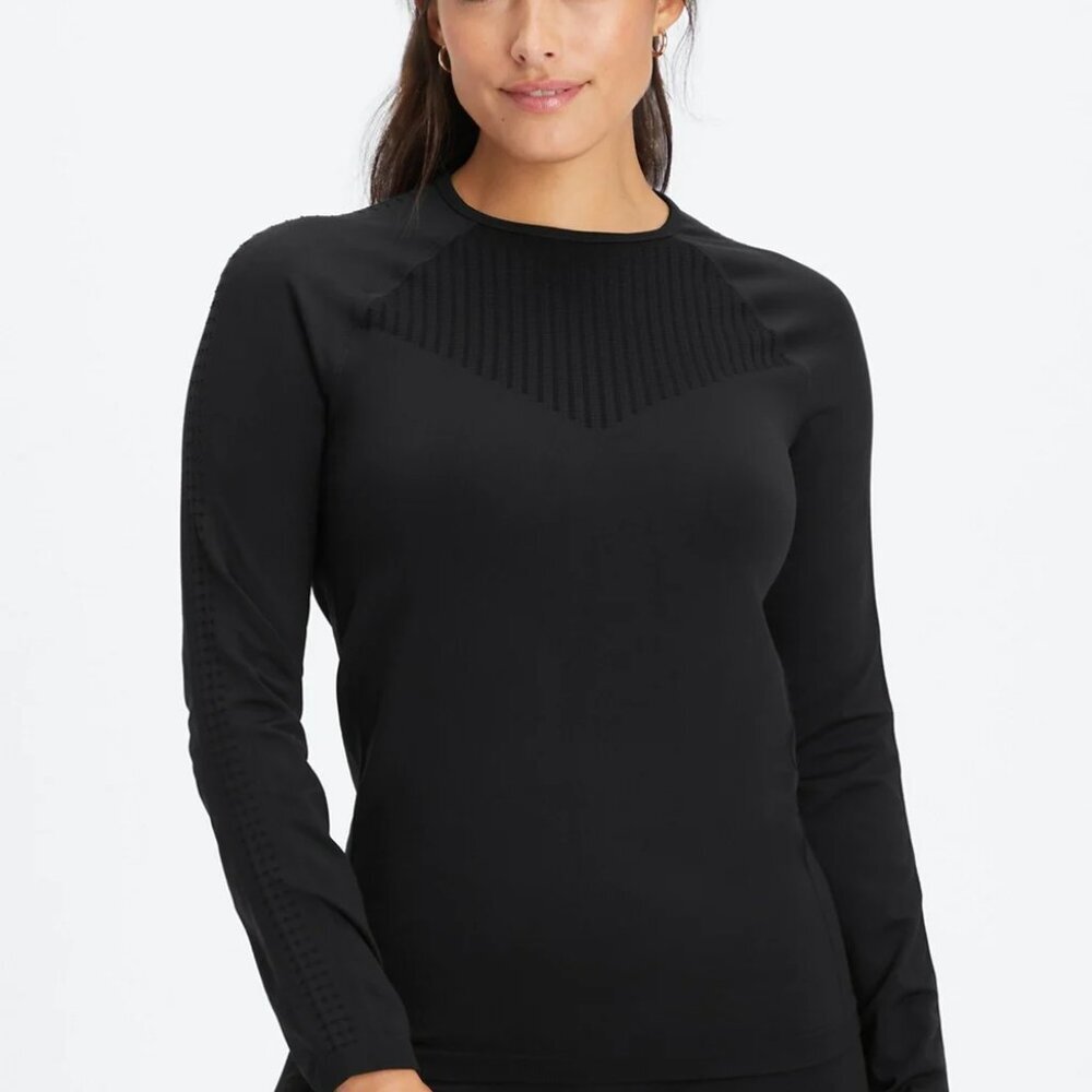 Fabletics Sync Seamless Long Sleeve Laser Cut Active Top Black Women's Large NWT
